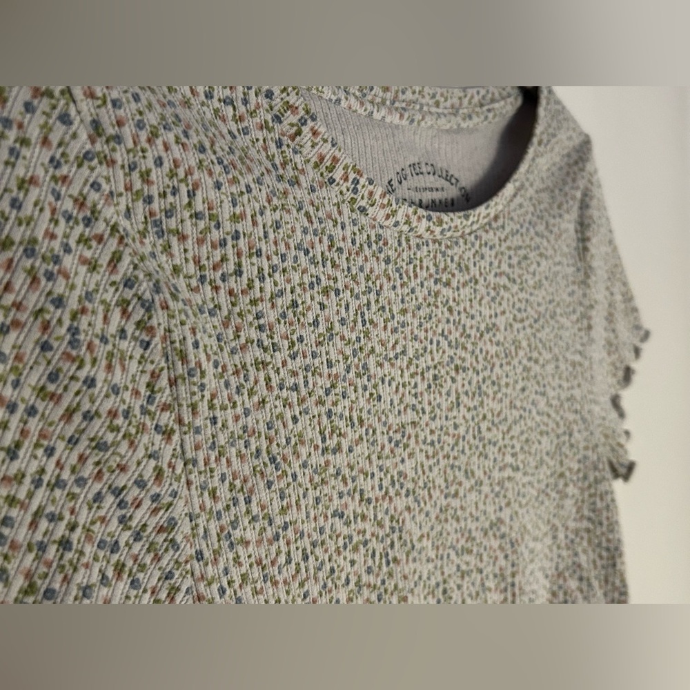 Aeropostale floral ribbed shrunken tee